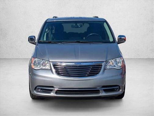 2016 Chrysler Town & Country Touring-L