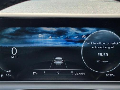 Valais Green/Black Roof 2024 Kia Seltos S