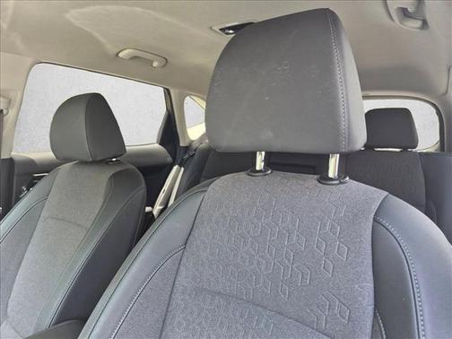 Valais Green/Black Roof 2024 Kia Seltos S