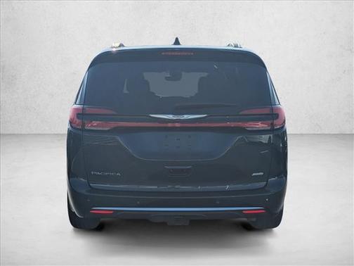 2024 Chrysler Pacifica L