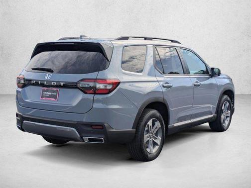 Sonic Gray Pearl 2026 Honda Pilot EX-L