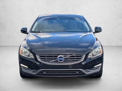 Onyx Black Metallic 2017 Volvo S60 Inscription T5