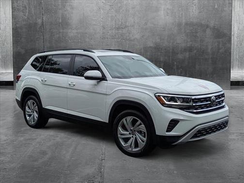2023 Volkswagen Atlas 3.6L SE w/Technology