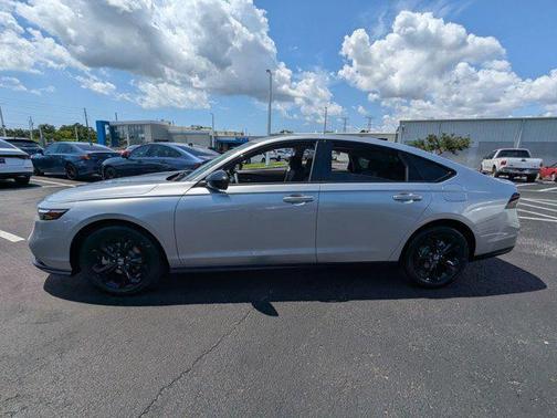 2025 Honda Accord Sport SE 1.5T