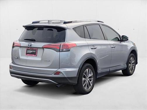 2018 Toyota RAV4 Hybrid LE