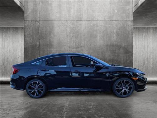 Photo 5 of 25 of 2021 Honda Civic Sport
