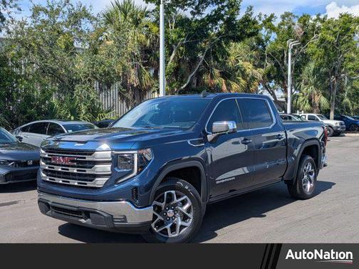2023 GMC Sierra 1500 SLE