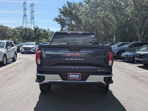 2023 GMC Sierra 1500 SLE