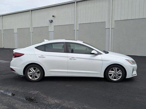 2019 Hyundai ELANTRA Value Edition