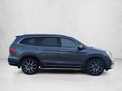 Modern Steel Metallic 2019 Honda Pilot Touring 8-Passenger