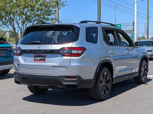 Solar Silver Metallic 2026 Honda Pilot Black Edition
