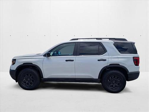 Platinum White Pearl 2026 Honda Passport AWD TrailSport Blackout