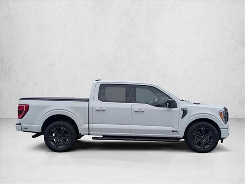 Oxford White 2023 Ford F-150 XLT