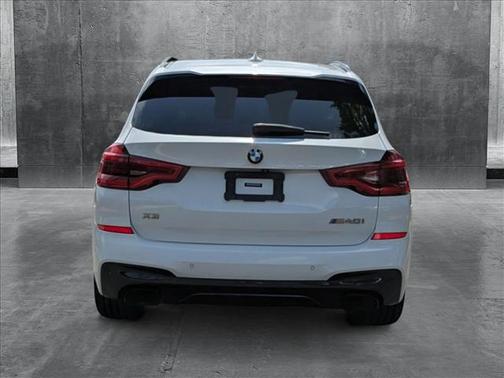 2019 BMW X3 M40i