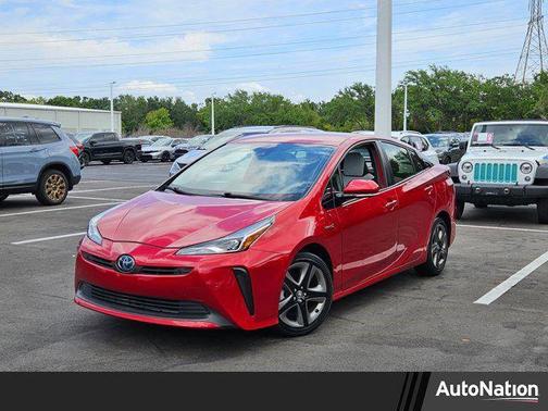 2019 Toyota Prius XLE