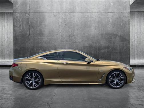 2018 INFINITI Q60 3.0T LUXE
