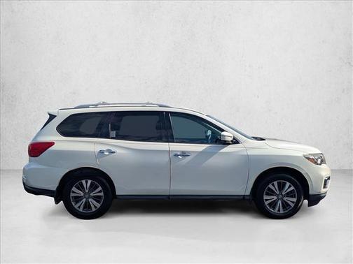 Pearl White 2017 Nissan Pathfinder SL