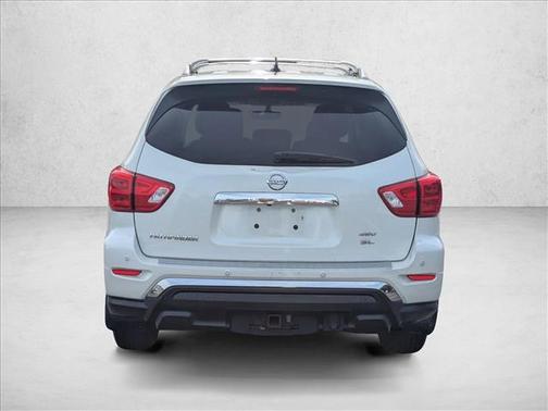 Pearl White 2017 Nissan Pathfinder SL