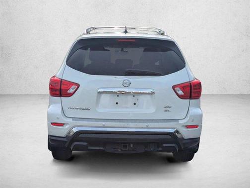 Pearl White 2017 Nissan Pathfinder SL