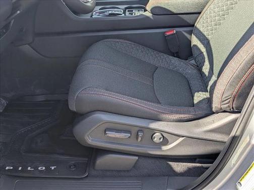 Solar Silver Metallic 2026 Honda Pilot Sport