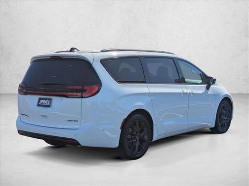 2025 Chrysler Pacifica Limited