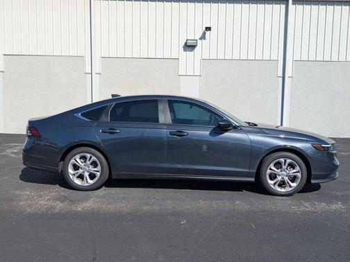 2025 Honda Accord LX 1.5T