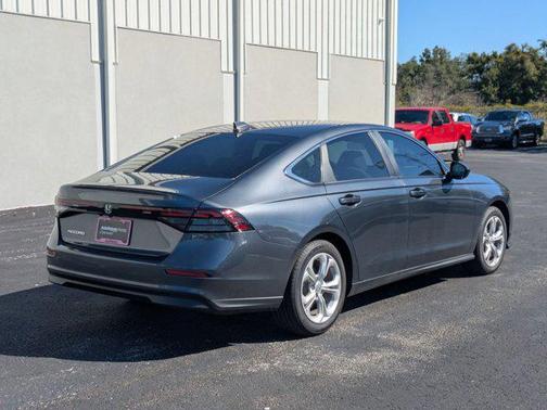 2025 Honda Accord LX 1.5T