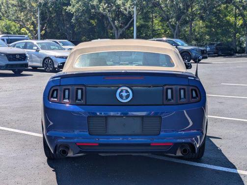 Black 2014 Ford Mustang V6 Premium