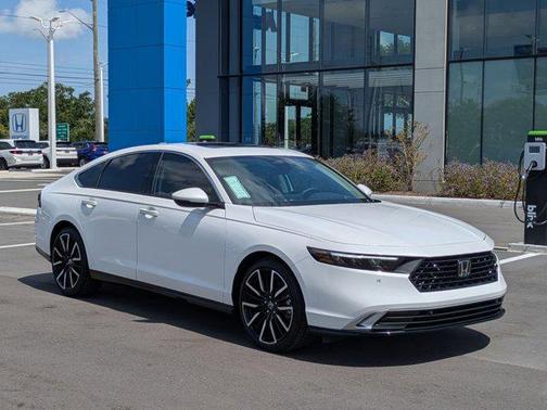 2025 Honda Accord Hybrid Touring
