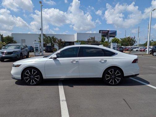 2025 Honda Accord Hybrid Touring