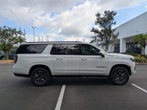 2021 Chevrolet Suburban 4WD Z71