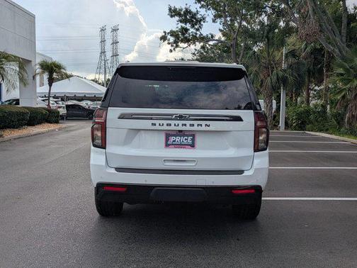 2021 Chevrolet Suburban 4WD Z71