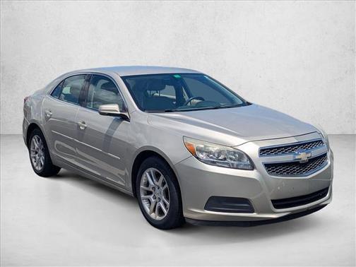 Champagne Silver Metallic 2013 Chevrolet Malibu 1LT