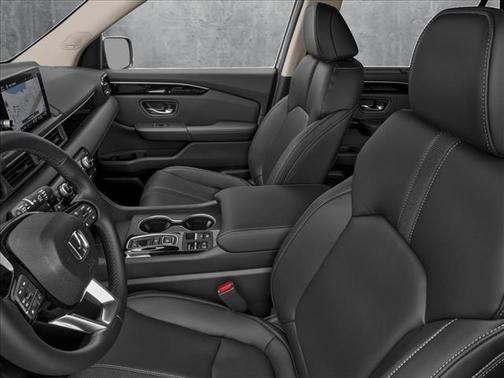 2025 Honda Pilot Touring 8-Passenger