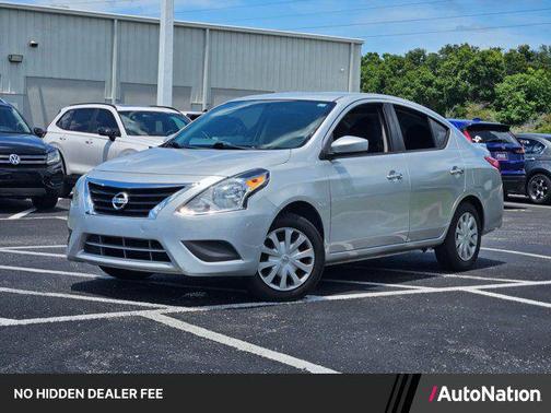 Brilliant Silver 2018 Nissan Versa 1.6 SV