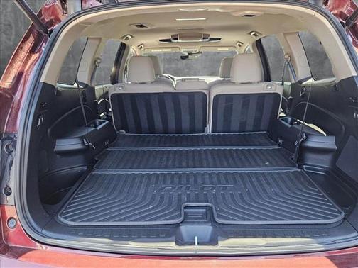 2022 Honda Pilot Touring 8-Passenger