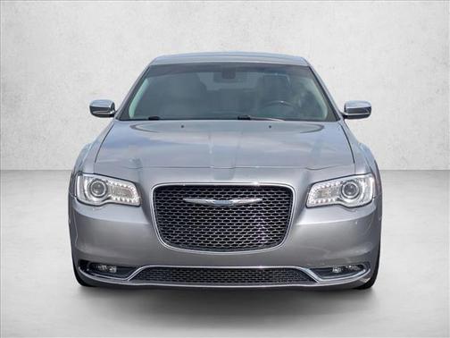 Billet Silver Metallic Clearcoat 2018 Chrysler 300 Limited