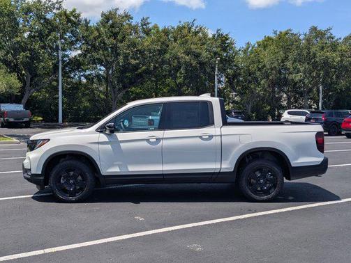 Platinum White Pearl 2026 Honda Ridgeline Black