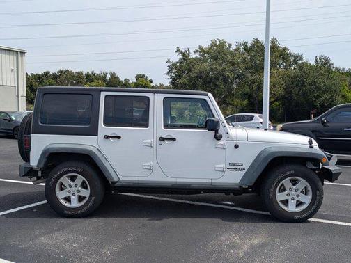 2016 Jeep Wrangler Unlimited Sport