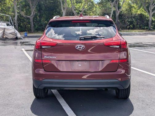 Gemstone Red 2020 Hyundai TUCSON Value