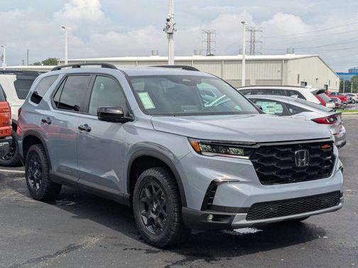 2025 Honda Pilot TrailSport