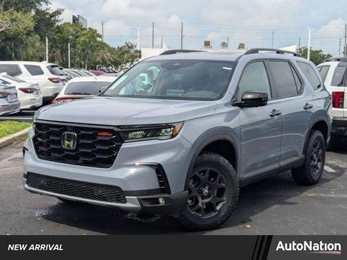 2025 Honda Pilot TrailSport