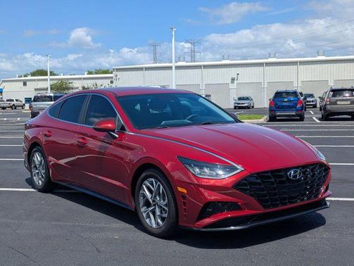 Ultimate Red 2023 Hyundai SONATA SEL