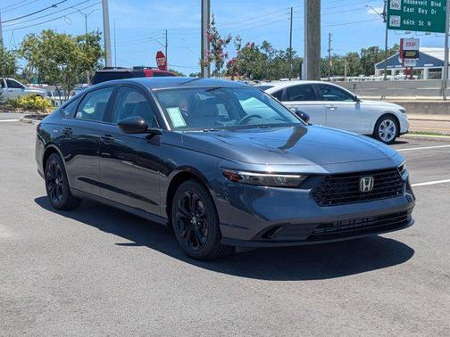 2025 Honda Accord Sport SE 1.5T