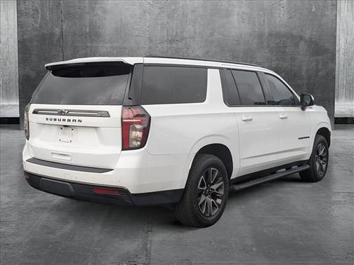 2021 Chevrolet Suburban 4WD Z71