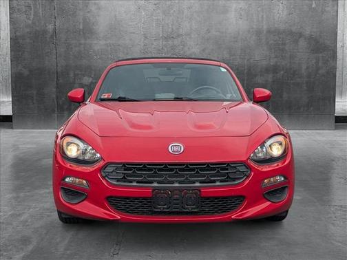 2018 FIAT 124 Spider Base