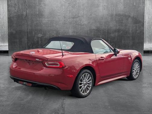 2018 FIAT 124 Spider Base