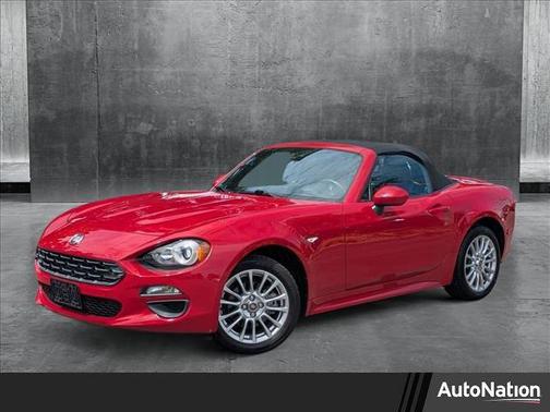 2018 FIAT 124 Spider Base
