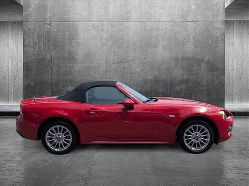 2018 FIAT 124 Spider Base