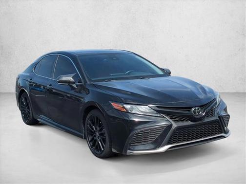 Midnight Black Metallic 2022 Toyota Camry XSE